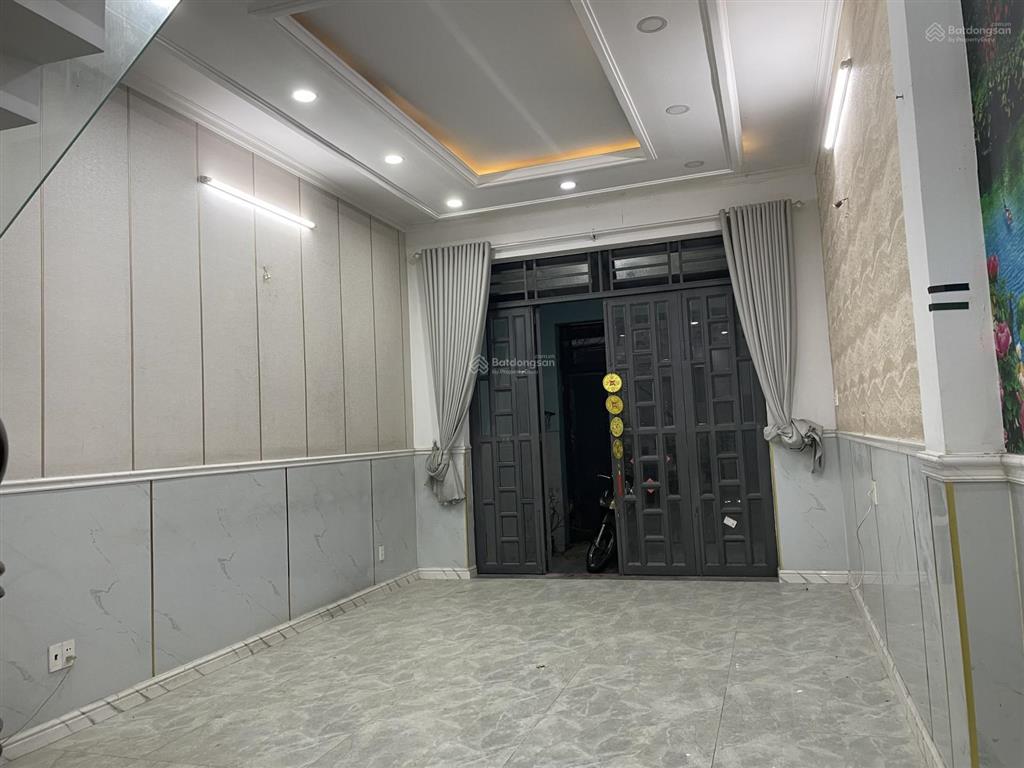 Cho thuê nhà phường an hội tây gần siêu thị emart phan huy ích, 4x19m, 2 lầu st, giá 15,5 triệu