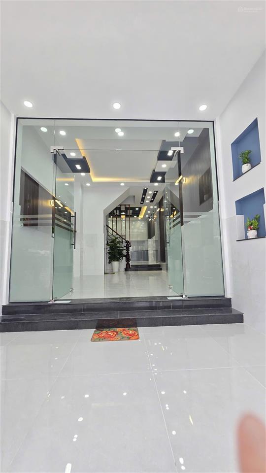 Bán nhà mặt tiền đường số lê văn quới, dt 4x17m đúc 3 lầu giá nhỉnh 10 tỷ