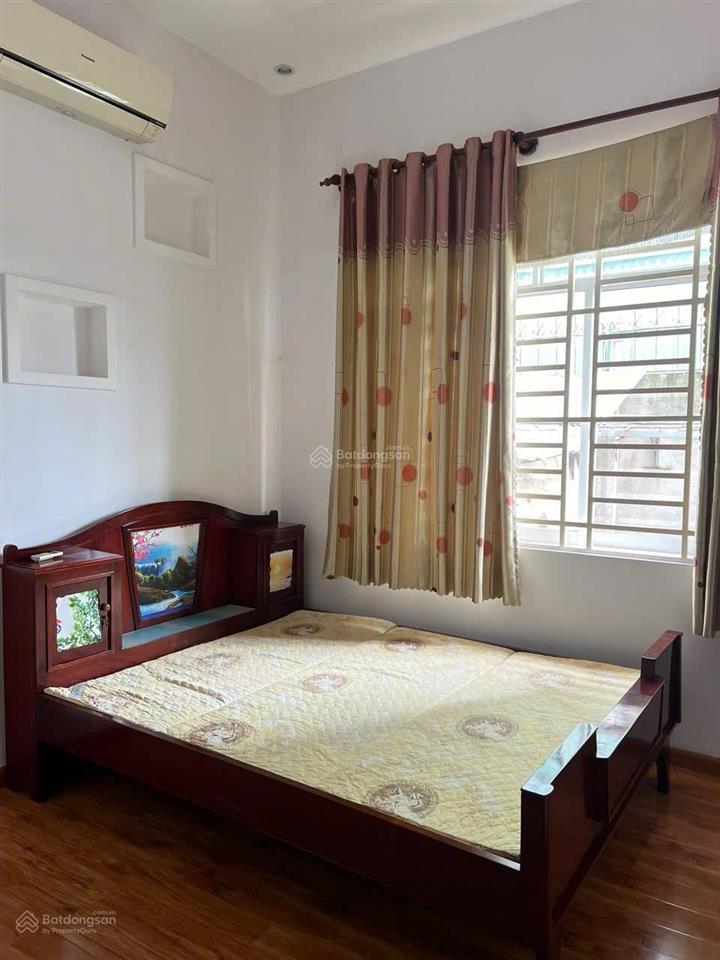 Cho thuê nhà nguyên căn 300m2 rộng rãi thoáng mát khu tđc long an long thành
