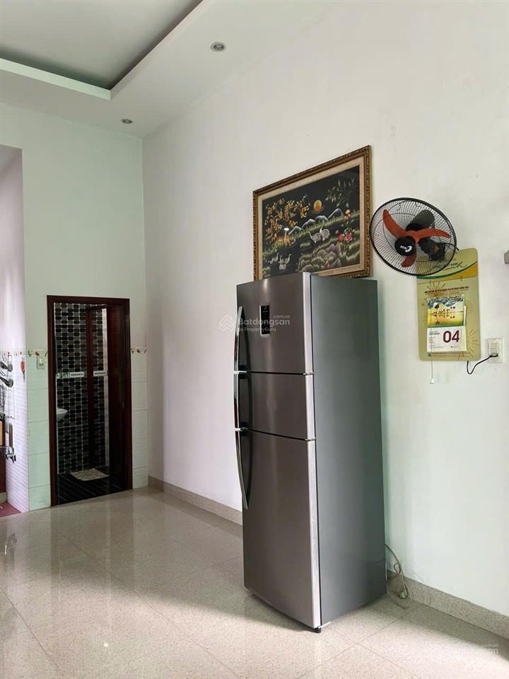 Cho thuê nhà nguyên căn 300m2 rộng rãi thoáng mát khu tđc long an long thành