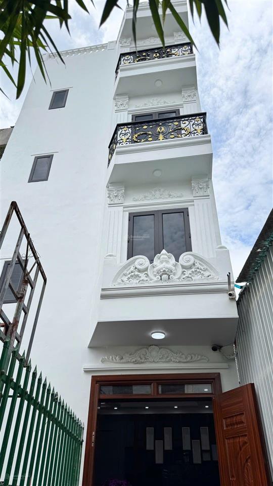 Bán nhà ngõ trần hưng đạo, phủ lý, 4 tầng full nội thất, thang máy, ô tô vào tận nhà, giá 3.7 tỷ