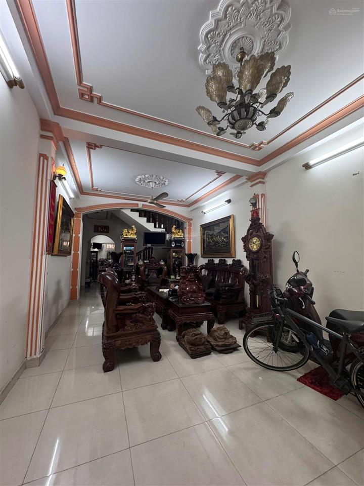 24 tỷ thương lượng bán nhà mặt tiền đường dương quang đông p5q8