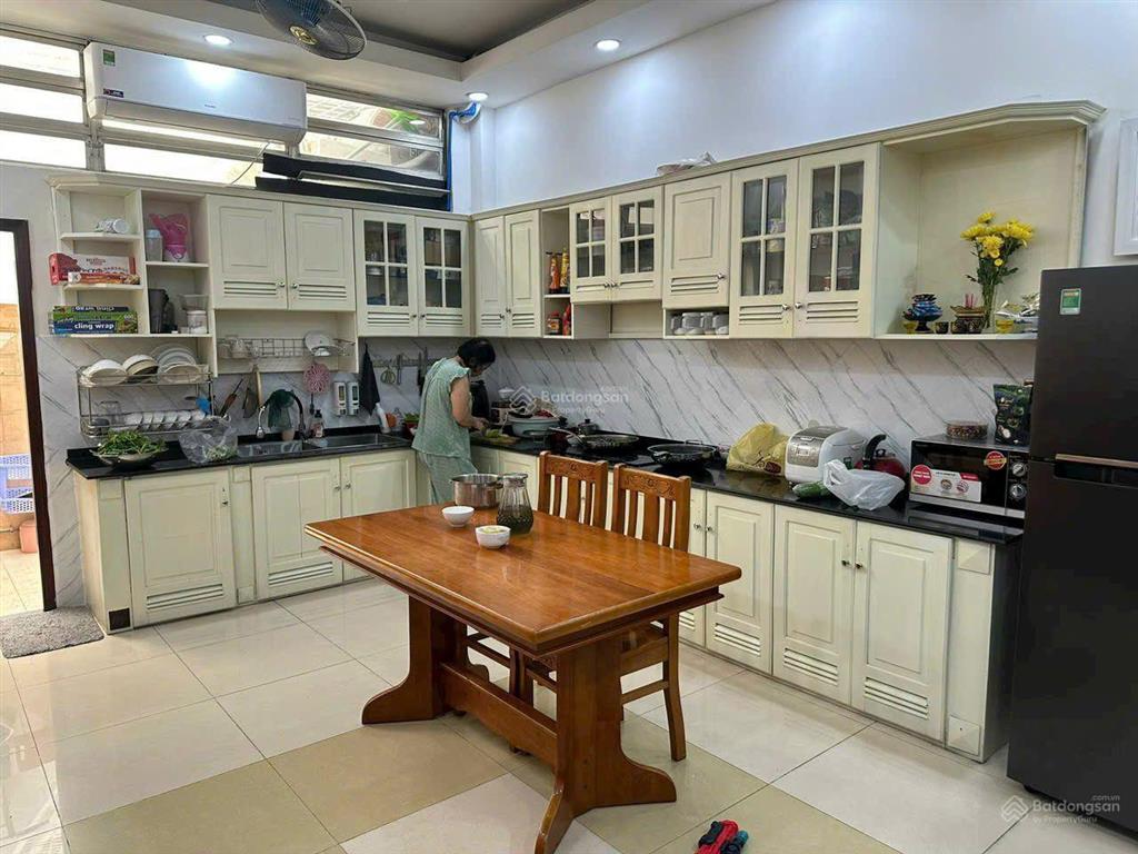 Bán nhà mặt phố tại cao lỗ, 13,5 tỷ, 80m2, uy tín, giá siêu hời