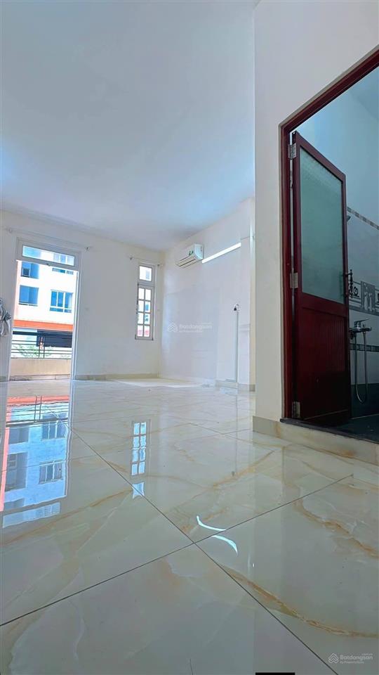 11ty8 thương lượng chính chủ bán nhà mặt tiền đường nội khu dân cư bông sao