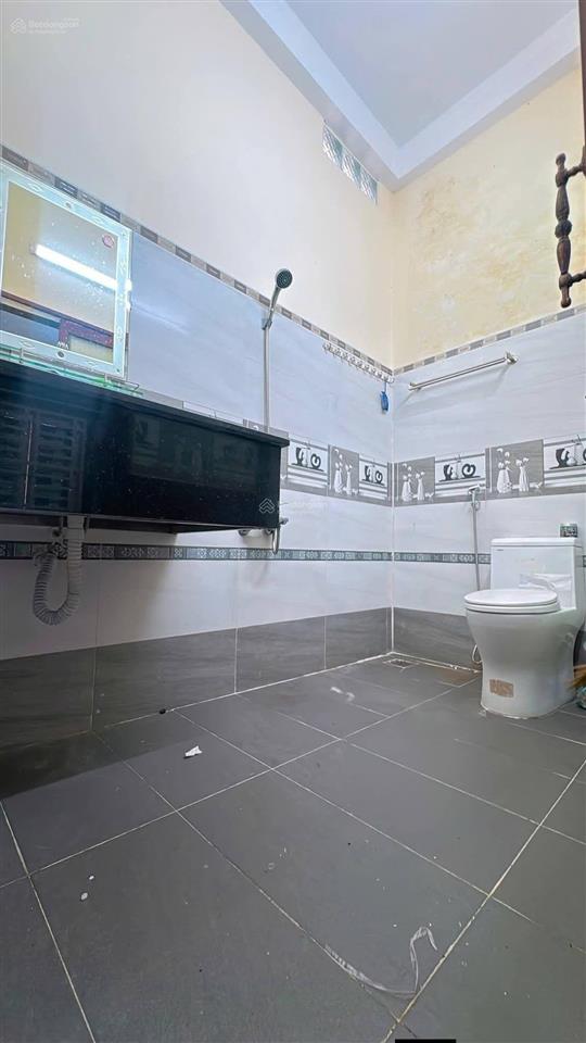 11ty8 thương lượng chính chủ bán nhà mặt tiền đường nội khu dân cư bông sao