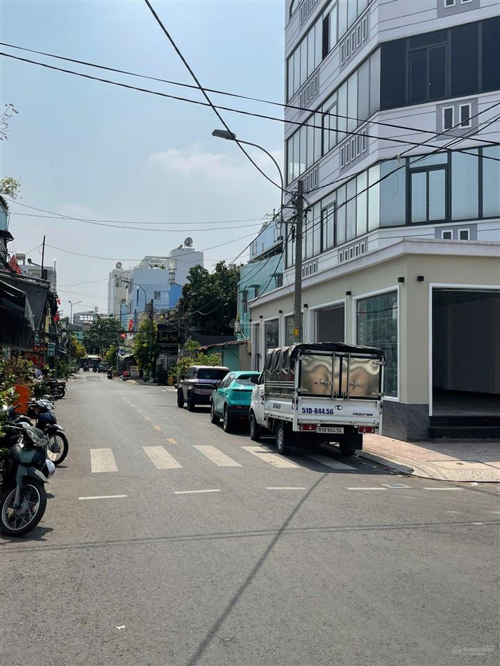 14 tỷ 2 thương lượng bán tòa nhà góc hai mặt phường 4 quận 8, sát chợ phạm thế hiển