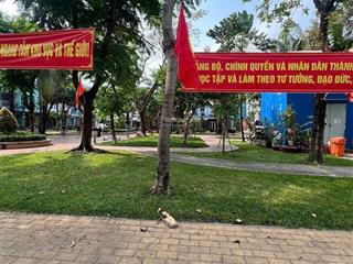 11ty6 thương lượng bán gấp căn nhà đối diện công viên khu dân cư tạ quang bửu f5
