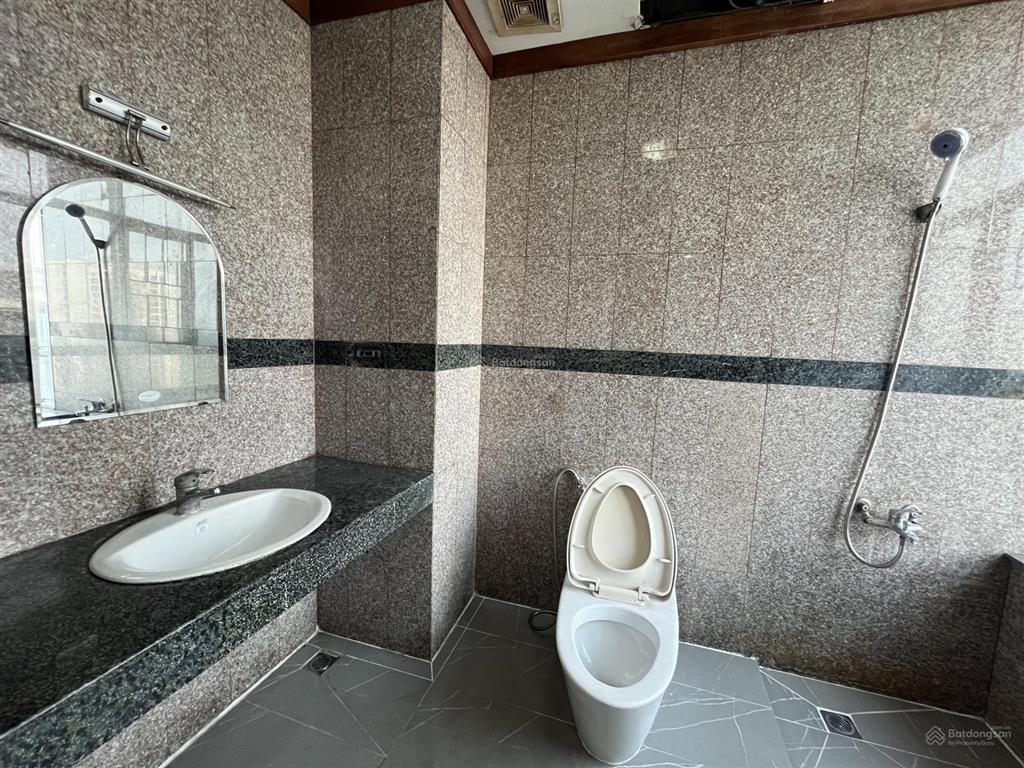 Share phòng master trong căn hộ cao cấp hagl3