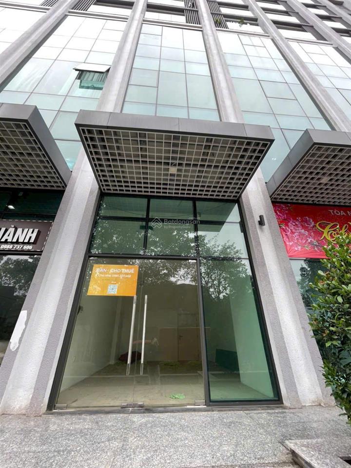 Chính chủ cho thuê tầng 3 shophouse chân đế làm văn phòng, siêu thị, hiệu thuốc tại trinity tower