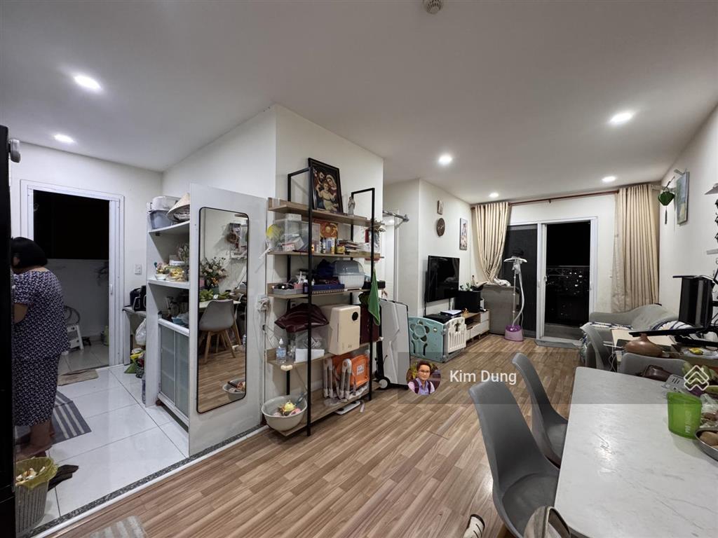 Cho thuê căn góc 2pn diamond riverside 8,5 triệu/tháng