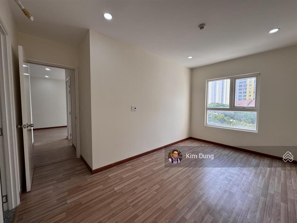 Bán căn hộ mặt tiền võ văn kiệt 2pn2wc giá 2.9ty