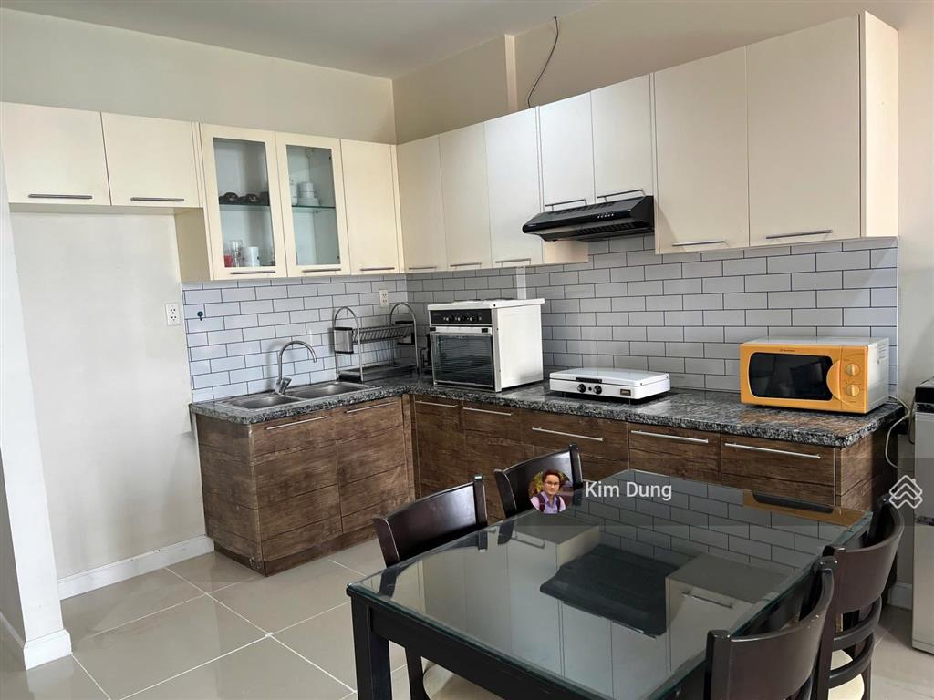 Bán căn hộ 2pn góc 3.6 tỷ chung cư carina plaza