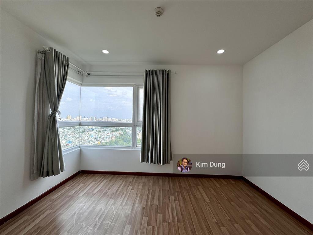 Bán căn hộ 3pn 2wc diamond riverside giá 3,850 tỷ
