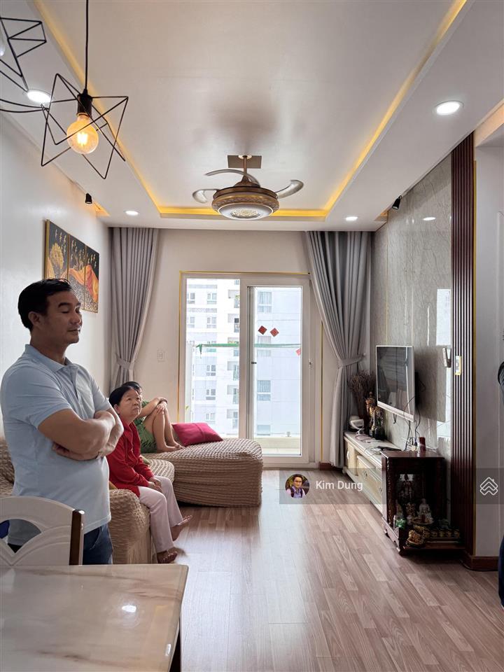 Bán căn hộ diamond riverside tầng 20 hướng nam giá 3 tỷ full nt