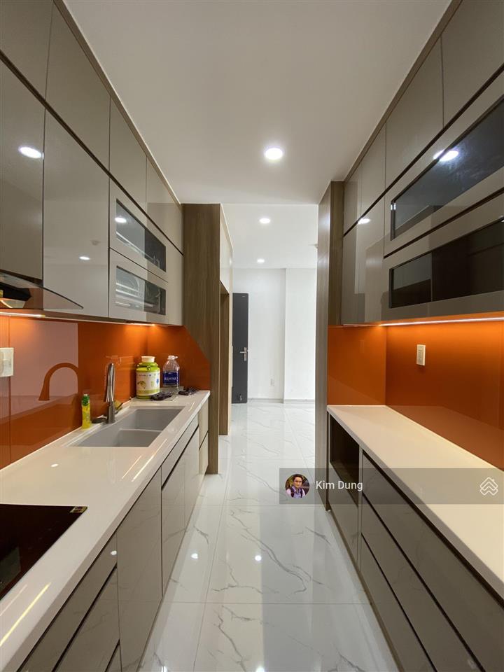 Bán căn hộ góc 2pn 2wc diamond riverside 3.3 tỷ full nội thất view võ văn kiệt
