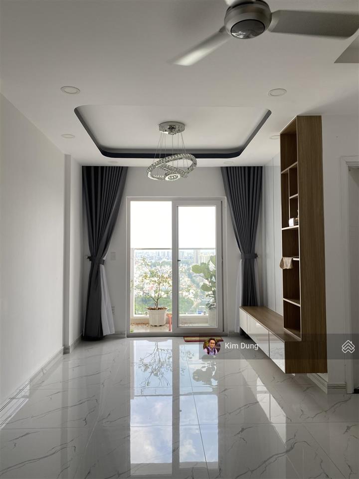 Bán căn hộ góc 2pn 2wc diamond riverside 3.3 tỷ full nội thất view võ văn kiệt