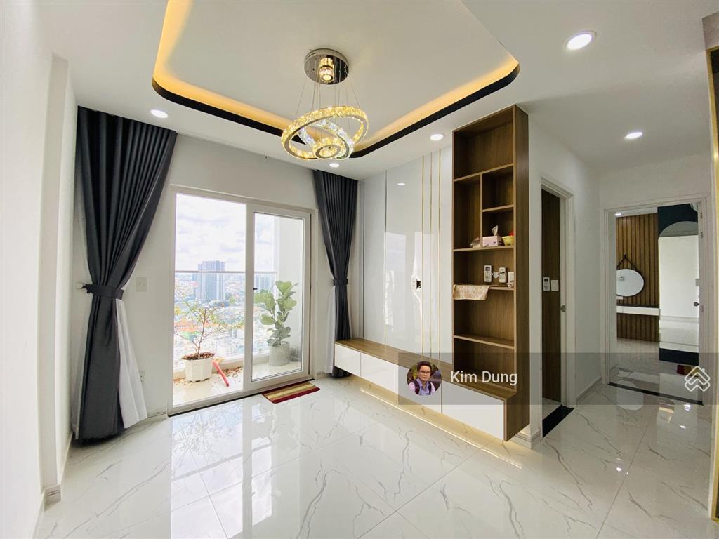 Bán căn hộ góc 2pn 2wc diamond riverside 3.3 tỷ full nội thất view võ văn kiệt