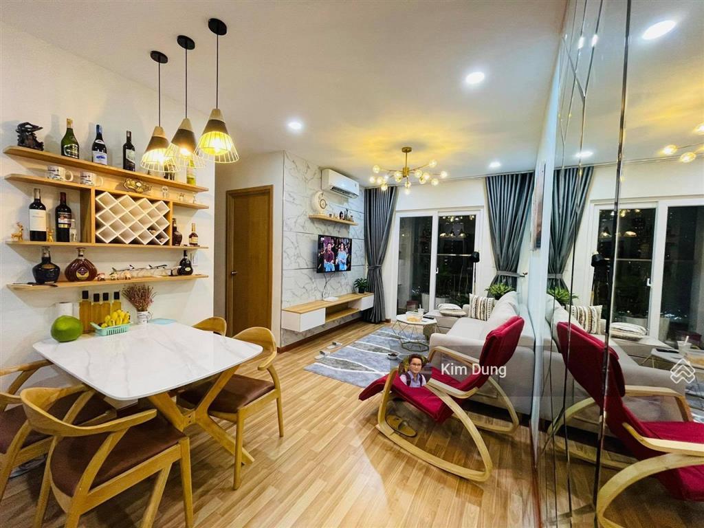Cho thuê căn hộ 2pn2wc chung cư diamond riverside giá 11 triệu đầy đủ nội thất