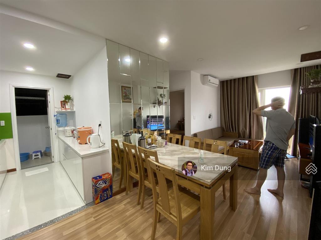 Cho thuê căn hộ diamond riverside (sát quận 6) giá 9 triệu nội thất cơ bản