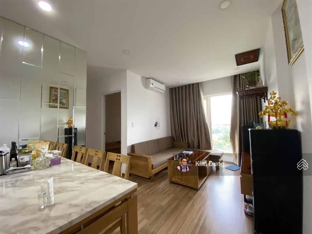 Cho thuê căn hộ diamond riverside (sát quận 6) giá 9 triệu nội thất cơ bản