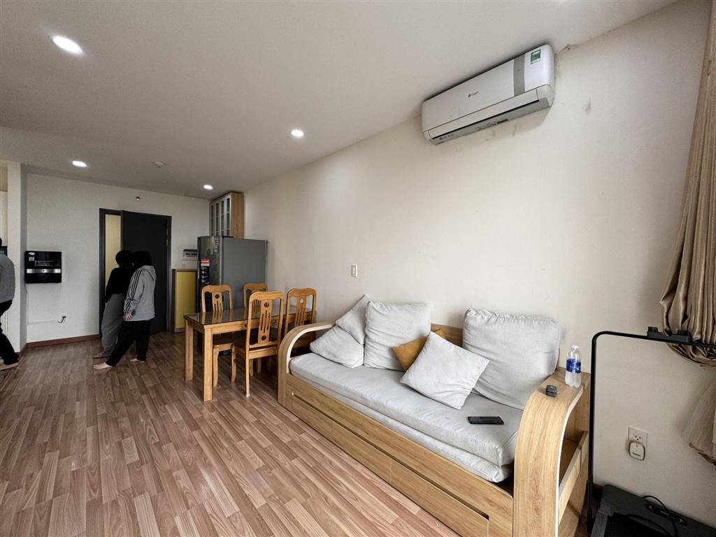 Cho thuê căn góc 2pn 2wc diamond riverside 10tr/tháng full nội thất đẹp
