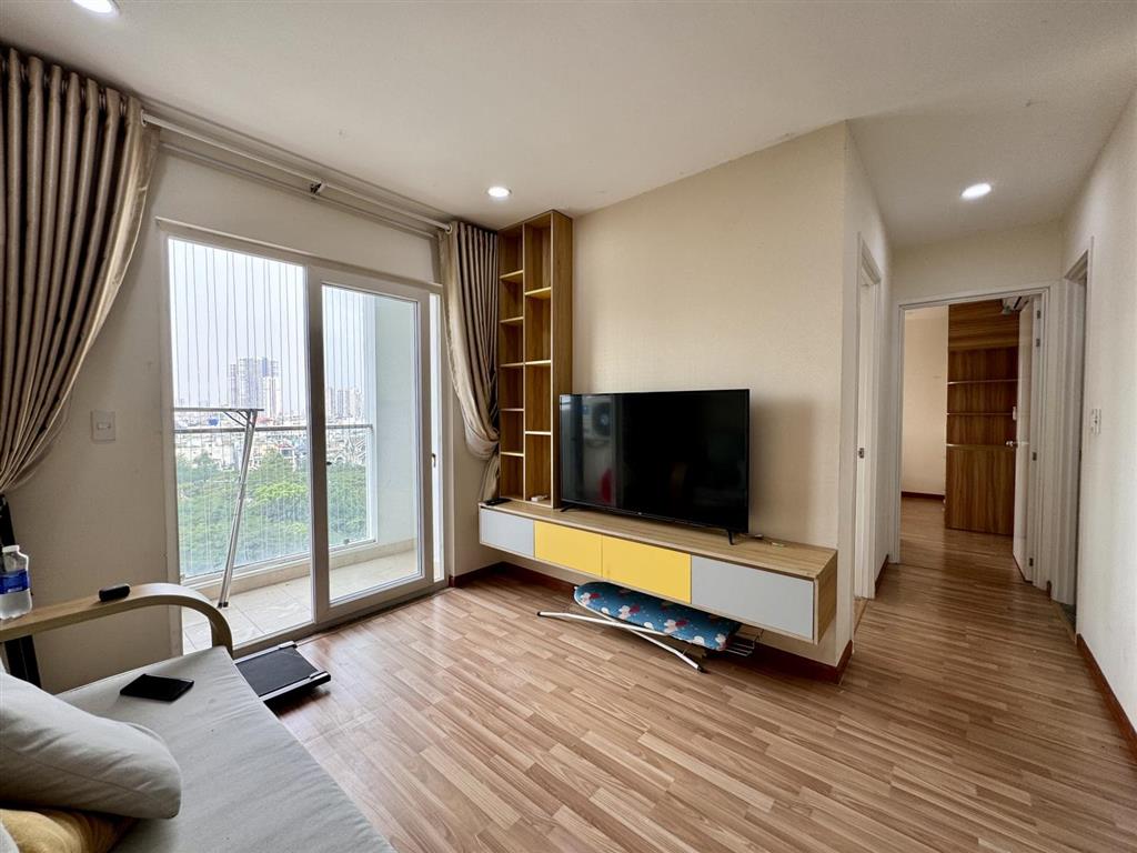 Cho thuê căn góc 2pn 2wc diamond riverside 10tr/tháng full nội thất đẹp