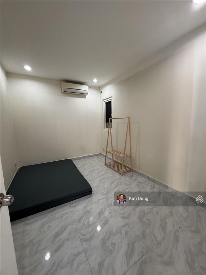 Cho thuê chung cư carina 8,5tr có 2 máy lạnh, 2pn 2wc có ban công