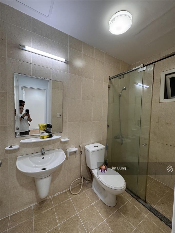 Cho thuê chung cư carina 8,5tr có 2 máy lạnh, 2pn 2wc có ban công