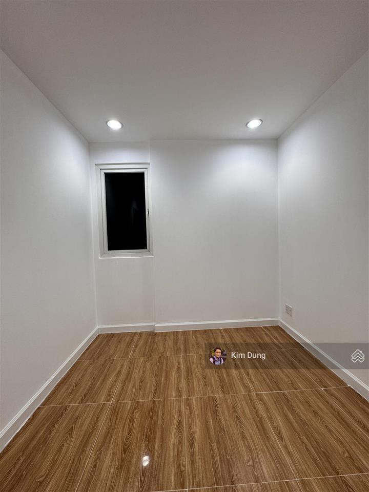 Cho thuê chung cư carina 8,5tr có 2 máy lạnh, 2pn 2wc có ban công