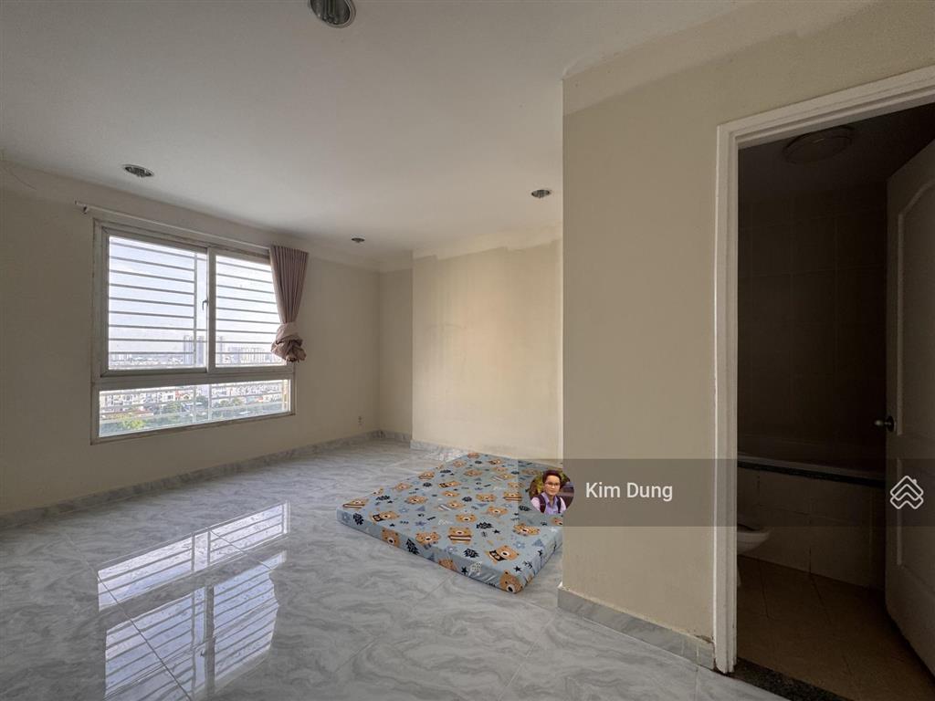 Cho thuê chung cư carina 8,5tr có 2 máy lạnh, 2pn 2wc có ban công