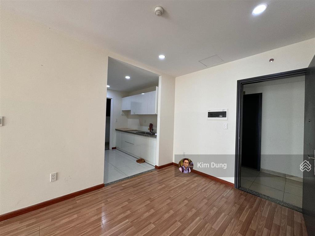 Cho thuê căn hộ 2pn 2wc diamond riverside nhà trống 8.5 triệu