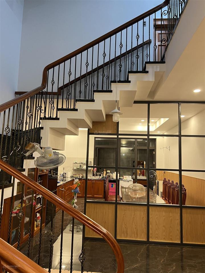 Bán nhà tại hẻm 306 vườn lài, p apđ quận 12, tphcm. 150m2, 1 trệt 2 lầu, giá 11,6 tỷ đồng