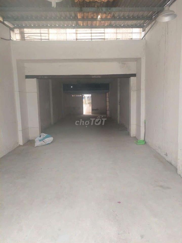 Cho thuê nhà Mặt Tiền Hẽm đường Phạm Hùng C1 DT.5m×18m } 1 Lầu 2 Phòng