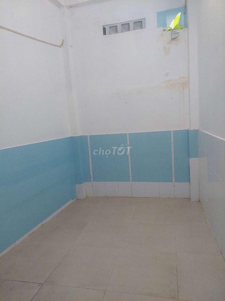 Cho thuê nhà Mặt tiền đường Cao Xuân Dục DT.4m×18m } 3Lầu 7Phòng 3wc