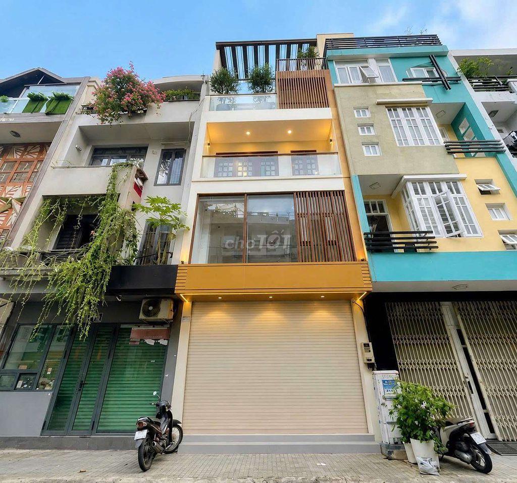 SIÊU HIẾM KHÓ TÌM – MT NGUYỄN MINH HOÀNG, K300 – TÂN BÌNH