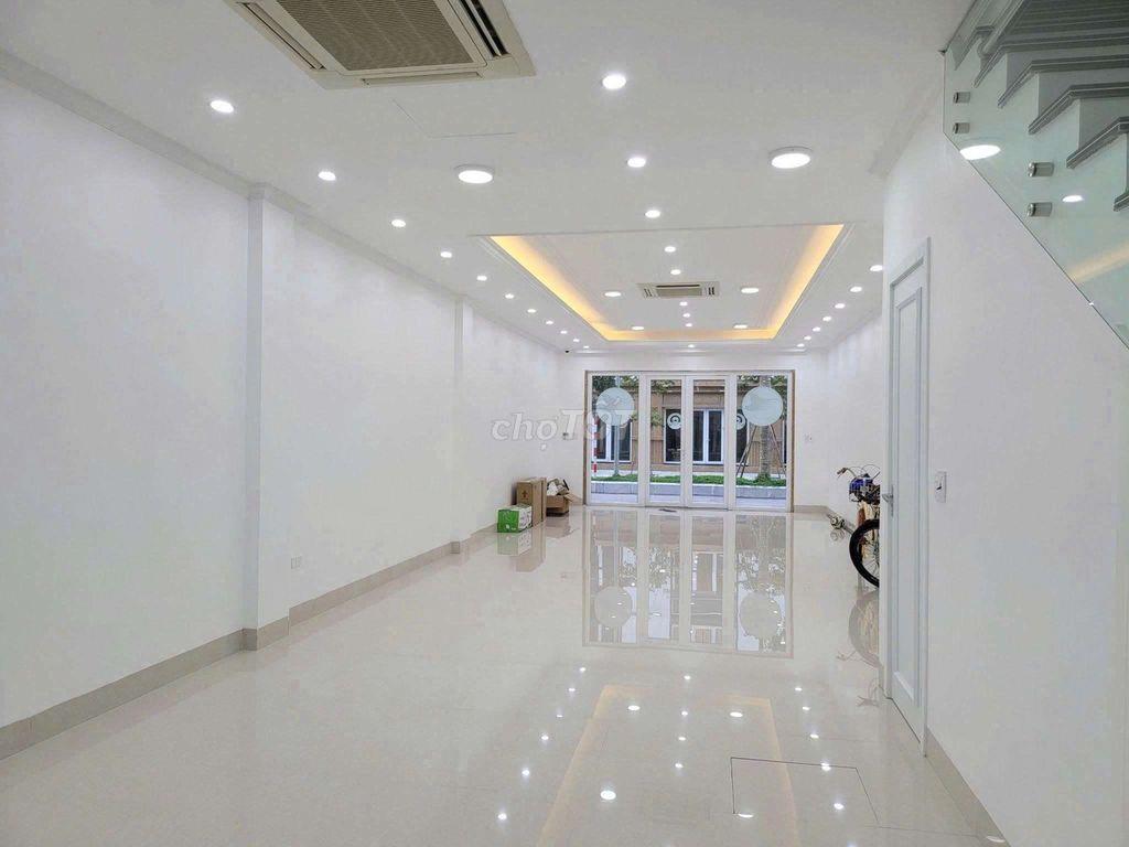 CỰC PHẨM NHÀ MỚI – 76A Cửu Long, Tân Bình. Nhà mới ốp kính