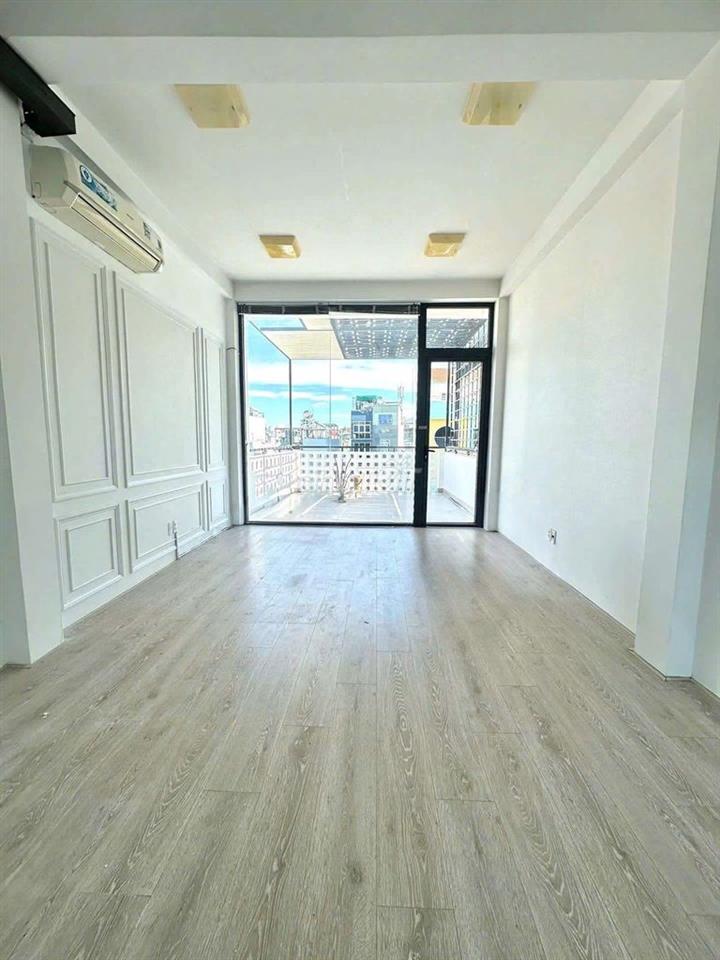 🔥🔥🔥 SIÊU PHẨM SÀN SUỐT - 79a Lam Sơn Tân Bình - Sàn Suốt - DTSD 380M2