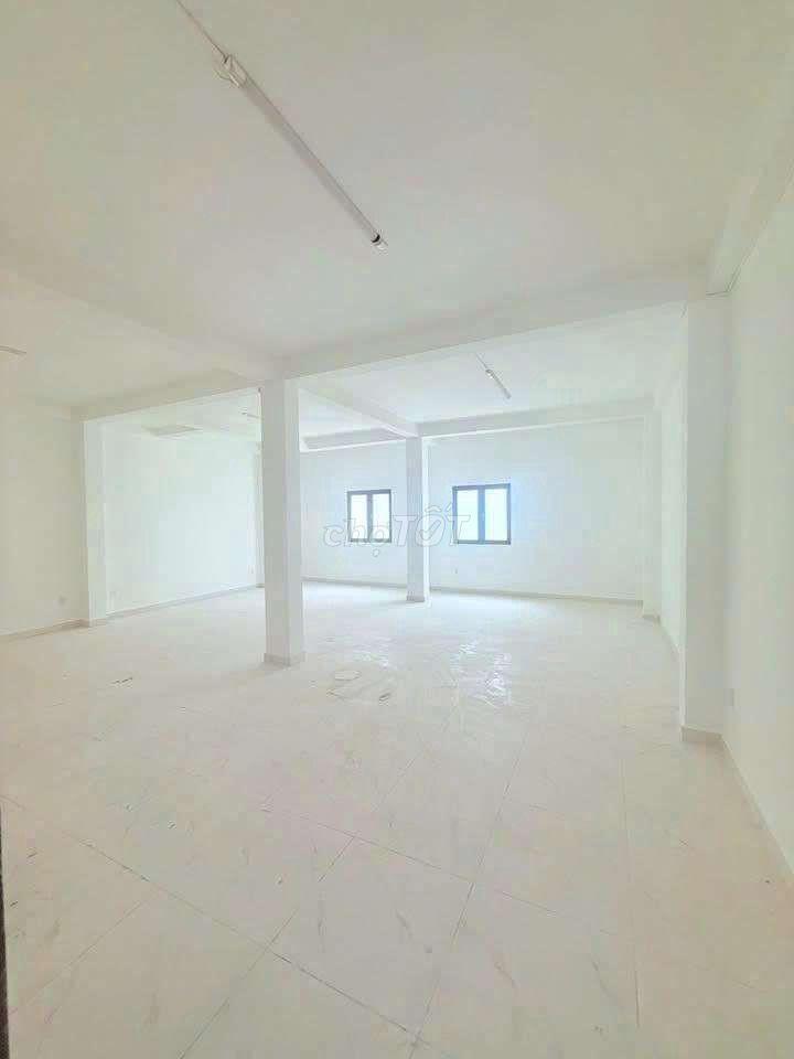 SIÊU PHẨM NHÀ RỘNG 8M - 80E Bàu Cát Tân Bình. DTSD 480m2