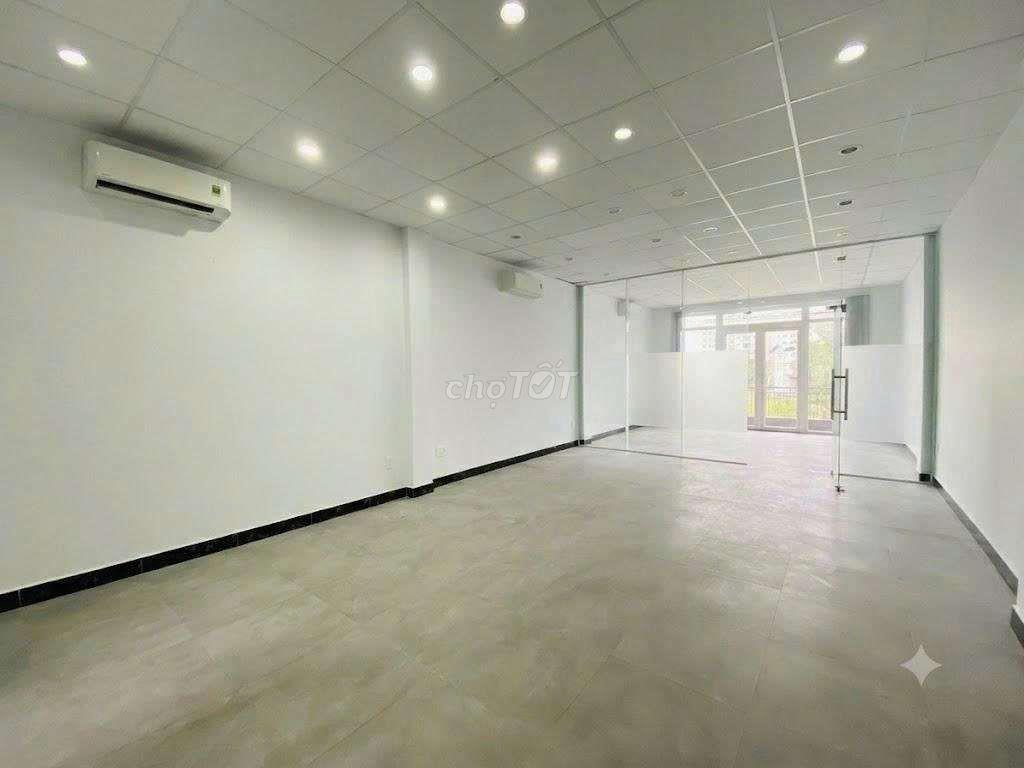 NHÀ NGANG 6M HIẾM CÓ PHAN XÍCH LONG- Ngan 6m, 3 Tầng Lầu, Sàn Suốt