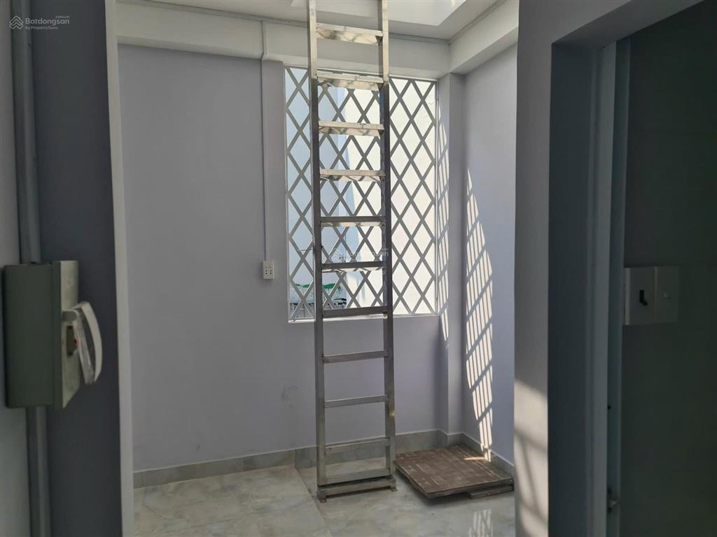 Cho thuê nhà riêng 100/1 tôn đản, 8 triệu, 72m2, 3pn, 3wc, đẹp, nhiều tiện ích