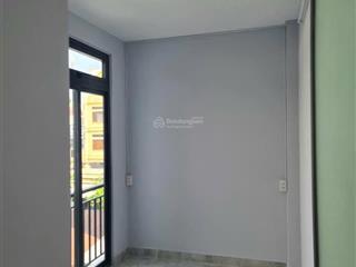 Cho thuê nhà riêng 100/1 tôn đản, 8 triệu, 72m2, 3pn, 3wc, đẹp, nhiều tiện ích