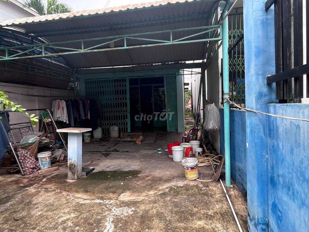 Nhà cấp 4 diện tích rộng 203m2