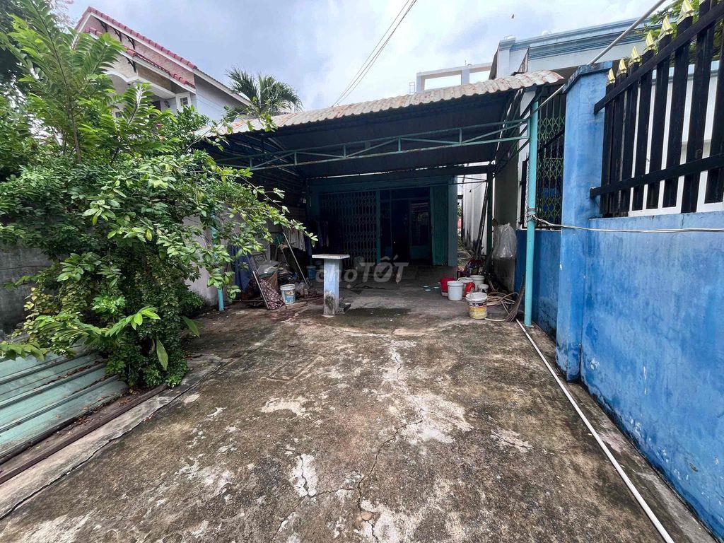 Nhà cấp 4 diện tích rộng 203m2