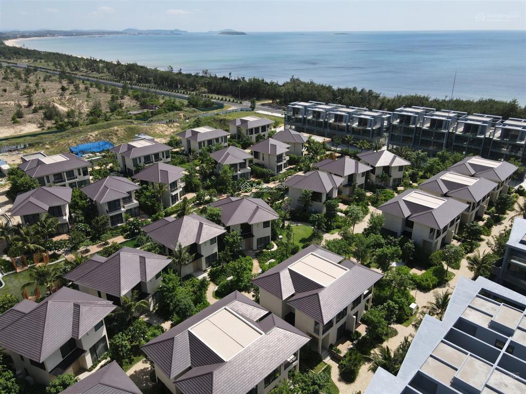 Siêu góc 3 mặt tiền! shophouse 4 tầng 196m2 mặt biển độc lập  kết nối thẳng đến tháp nghinh phong