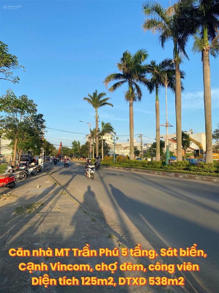 Chính chủ cần bán căn nhà 5 tầng, 125m2, mt trần phú, kinh doanh sầm uất, gần vincom, cách biển 1km