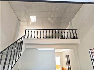 Bán gấp nhà 2 phòng ngủ đường nhựa 7,5m cách nk khởi nghĩa 100m sân bay đà nẵng 12km sổ sẵn 126m2