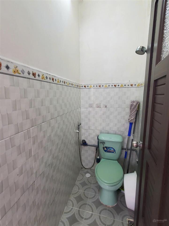 3 triệu/tháng có ngay phòng 2 cửa sổ lớn 18m2  ngay cầu nguyễn tri phương, q8