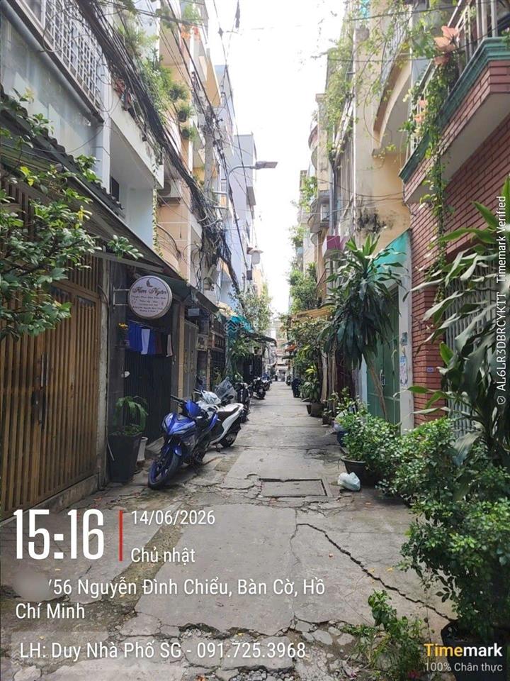 Nhà chính chủ, trung tâm q3, cách công viên số 1 lý thái tổ 1 phút đi bộ
