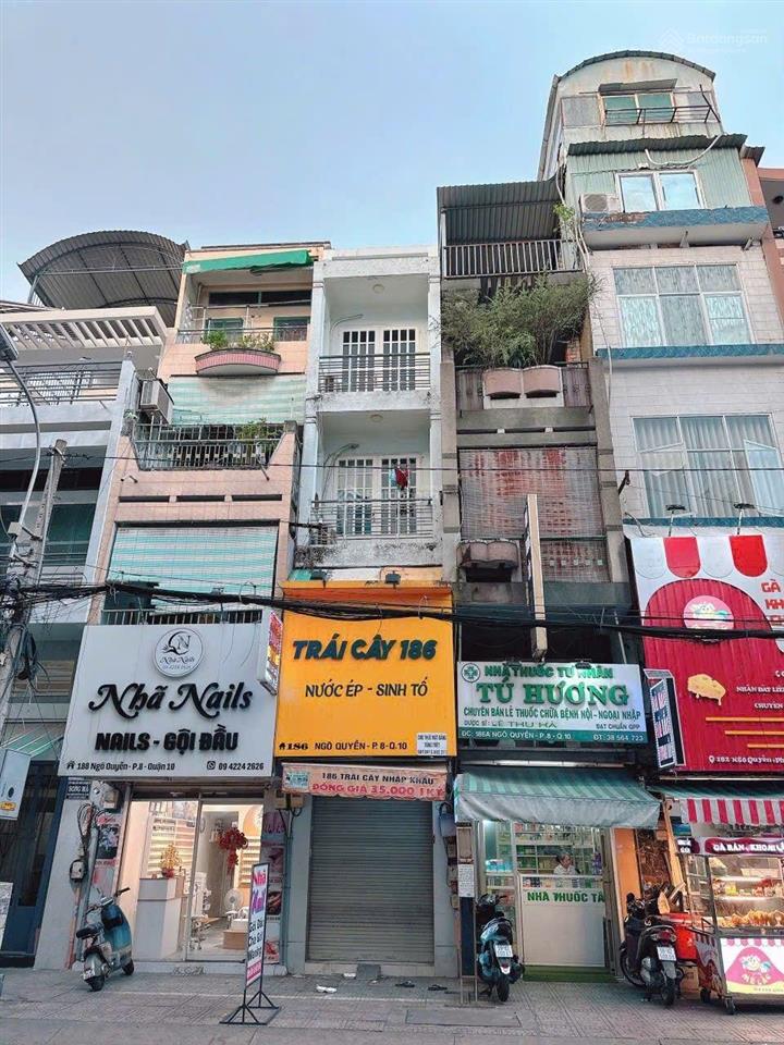 Mặt tiền ngô quyền q10  3 lầu sân thượng giá 9.3 tỷ