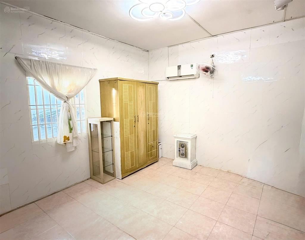 Cho thuê nhà riêng tại lý thái tổ, 9,9 triệu, 30m2, 2pn, 1wc hàng hot